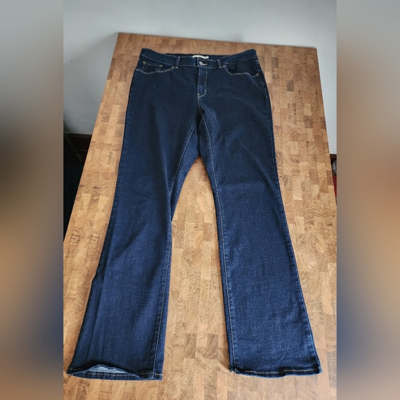 Levi's Classic Boot Cut size 14 women's denim jeans dark wash - Picture 4 of 16